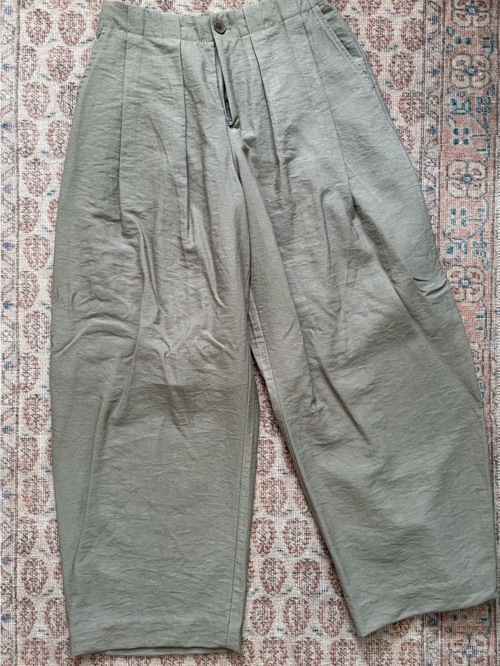 Linen Curved Pants- Olive Green